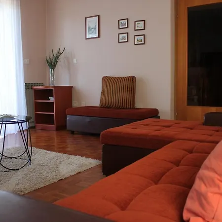 Natalie Apartment *
